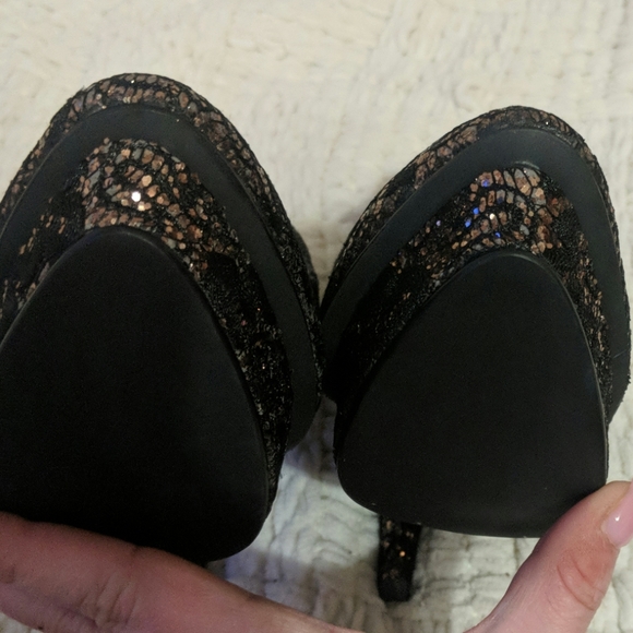 Colin Stuart beautiful platform pumps - Picture 4 of 4